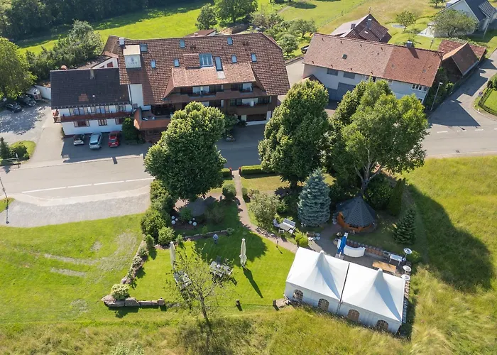 3-Sterne-Hotel: Hotel Restaurant Vinothek LAMM